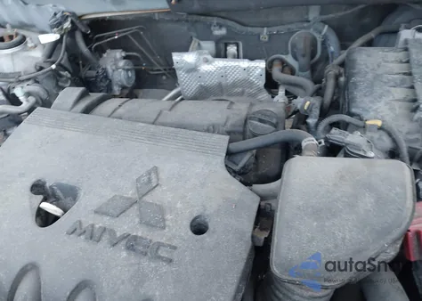 2014 Mitsubishi Outlander Se z USA, uszkodzony, nr VIN JA4AZ3A37EZ010560